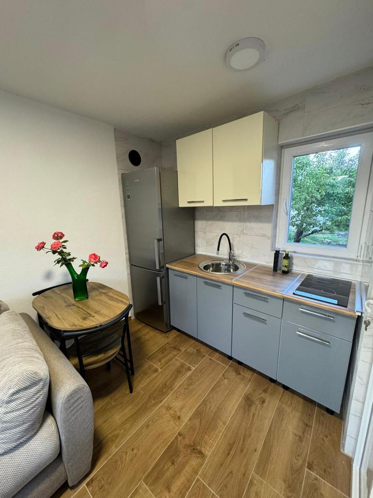 Villagio Virpazar Eksteriør billede